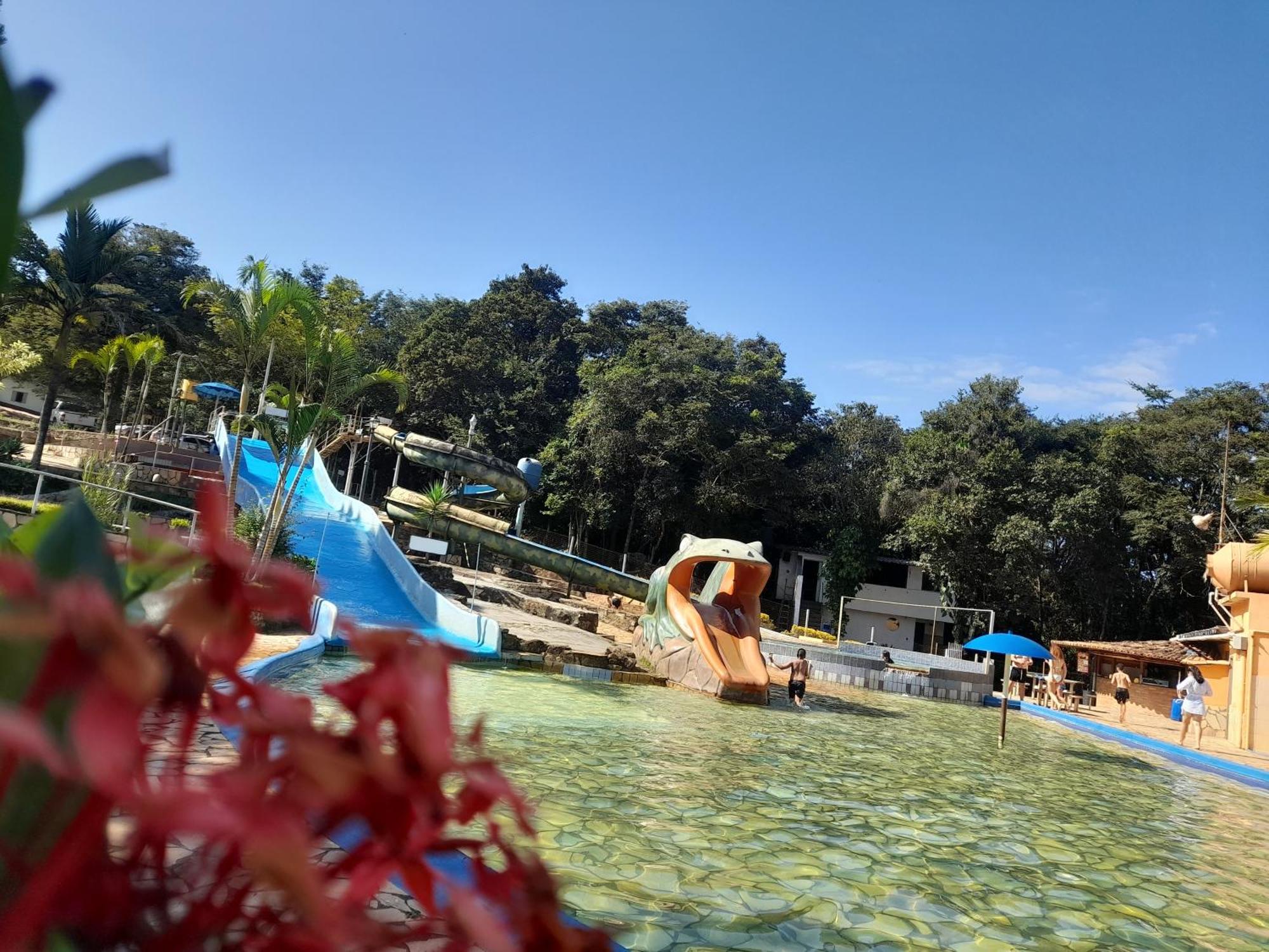 Pousada Balneario Cachoeira Do Moinho Belo Vale Exteriér fotografie